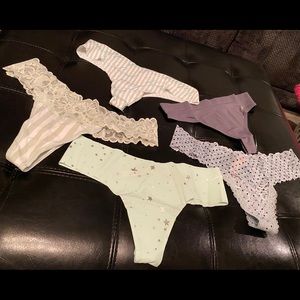 5 pairs Victoria’s Secret Thongs NWT Size: S
